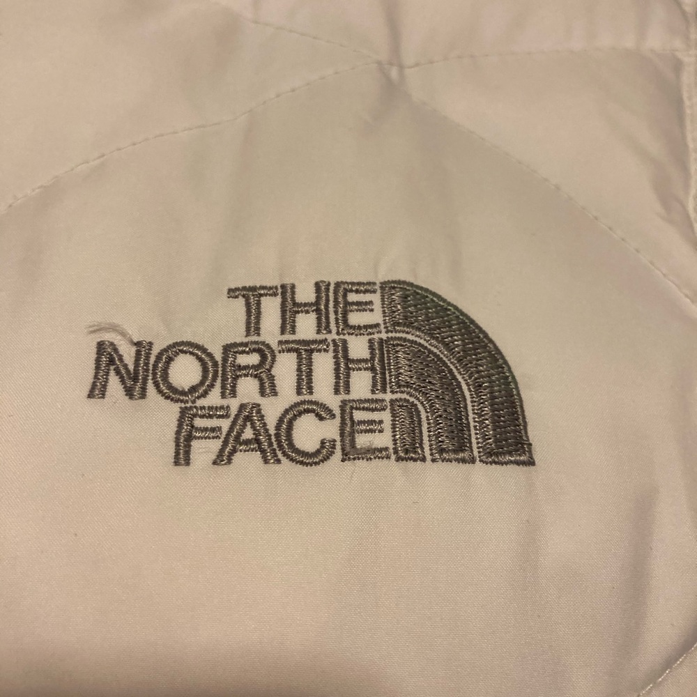 ❄️ NORTHFACE DOWN FILLED VEST ❄️ - Picture 6 of 16
